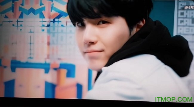 BTSWORLD正版游戏